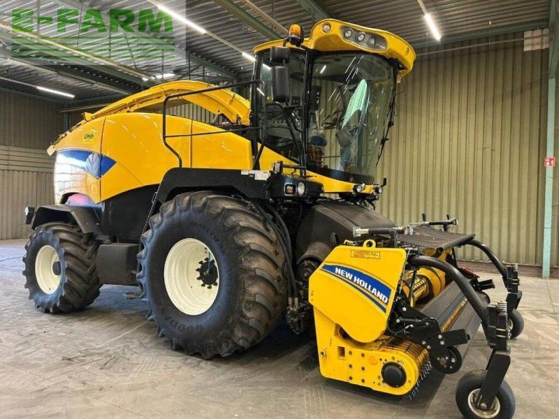 New Holland fr 9060
