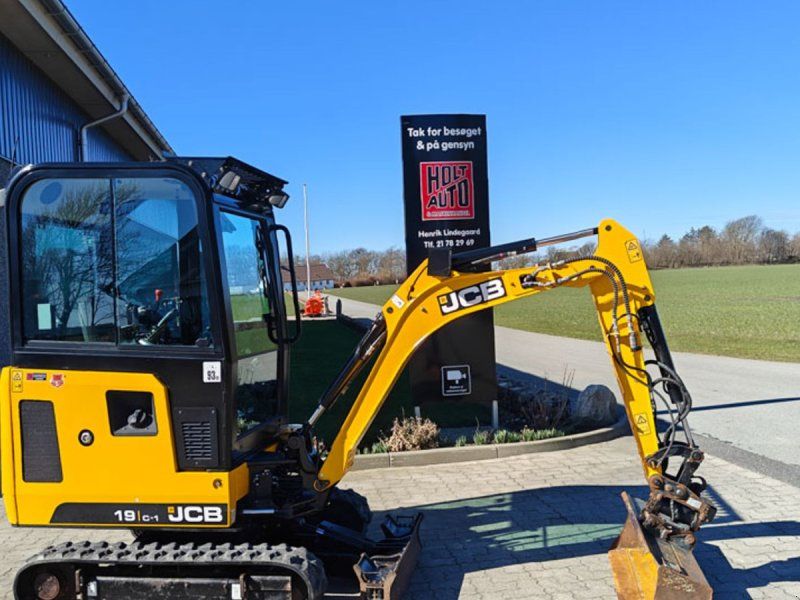 JCB 19C-1