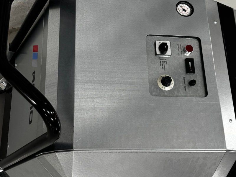 HW17025-F6R HW17025-F4R