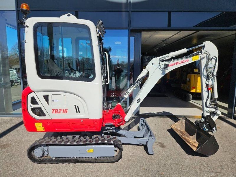 Takeuchi TB 216