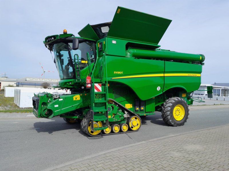 John Deere S 680