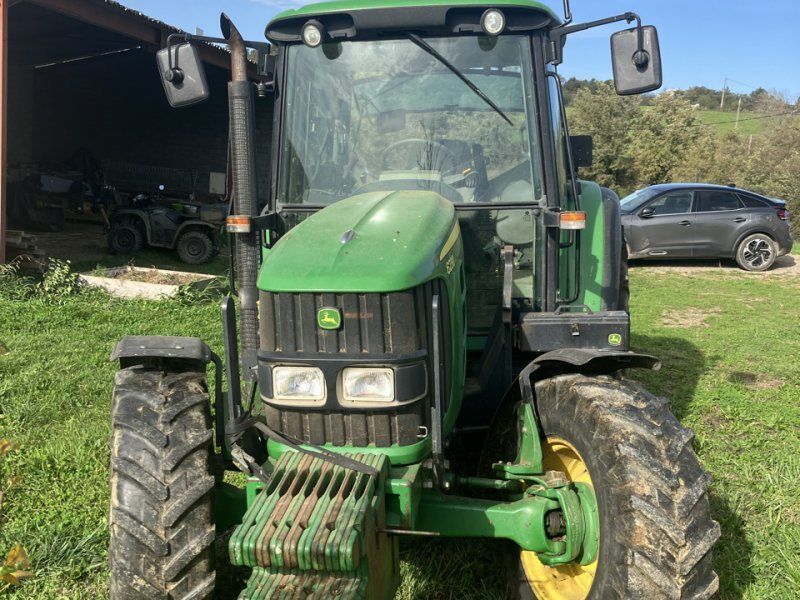John Deere 6230