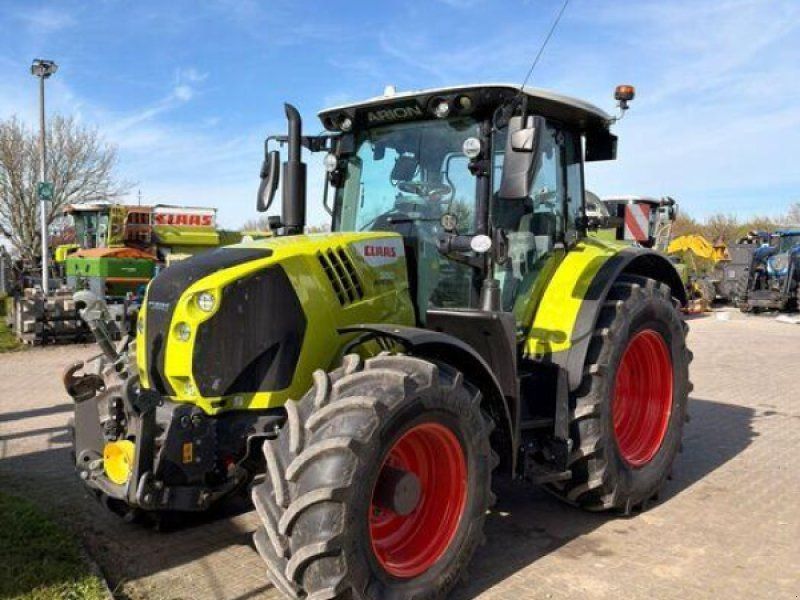 Claas ARION 550 CMATIC CEBIS