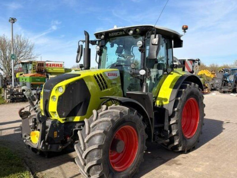 Claas ARION 550 CMATIC CEBIS