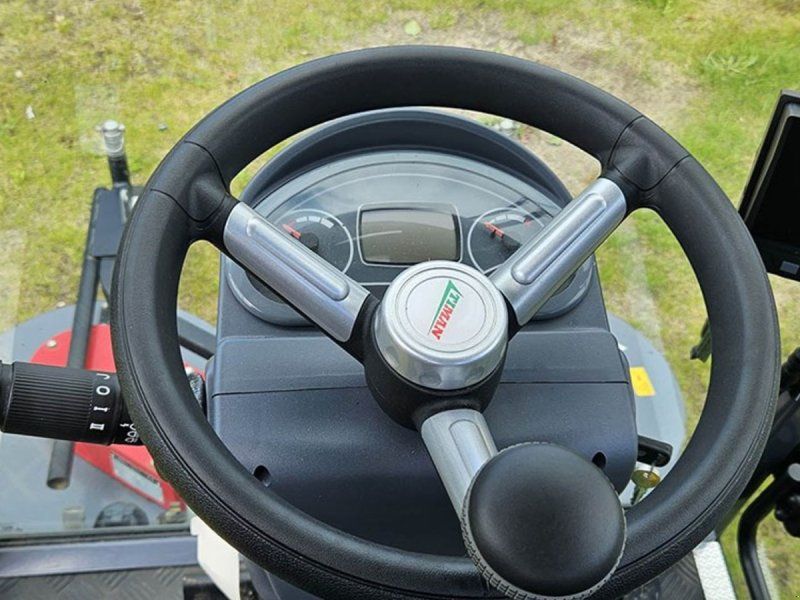 Timan 3330 4WD Roman 3330 med A/C