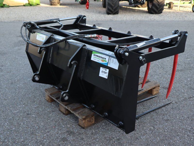 Giant Dung-Silageg. 1750mm mit -nahme