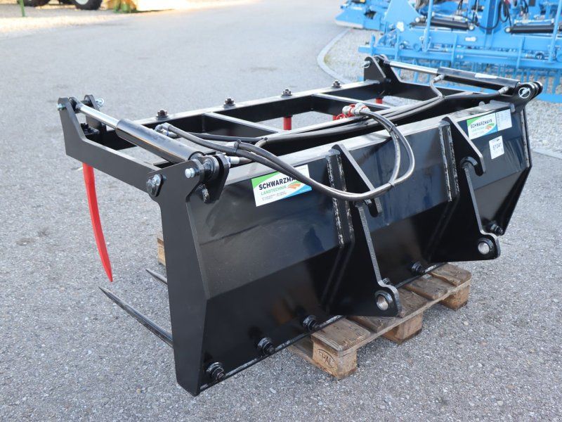 Giant Dung-Silageg. 1750mm mit -nahme