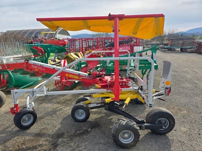 Pöttinger Top 692A Typ:2871 Wurm
