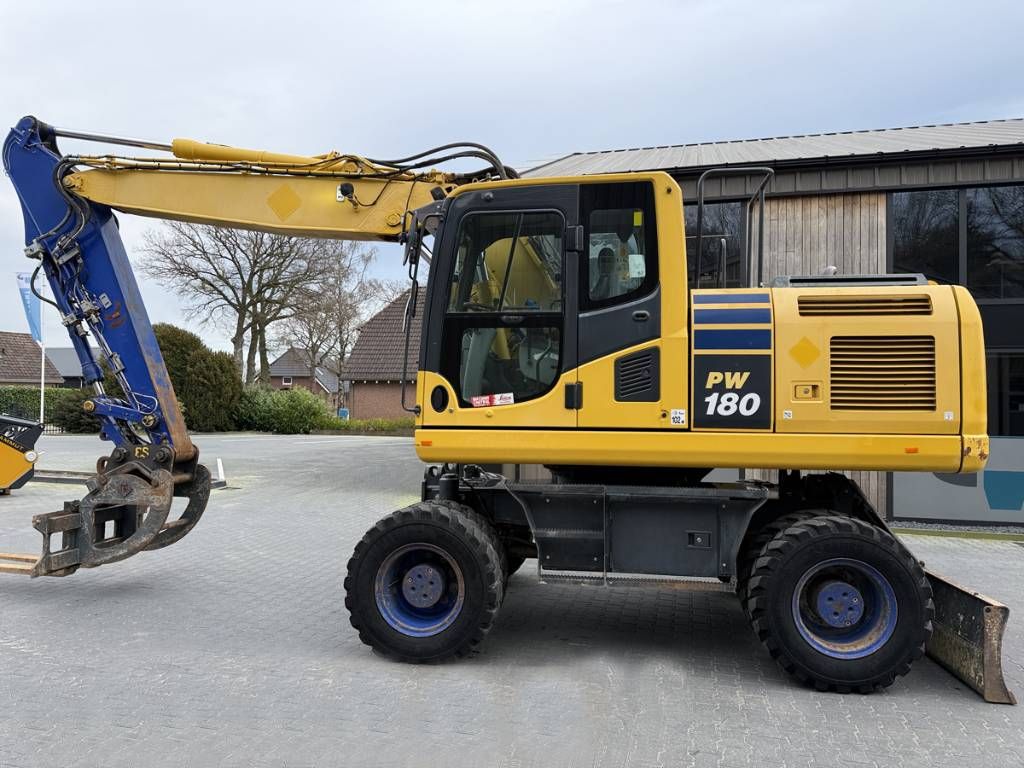 Komatsu PW 180-10 wielkraan