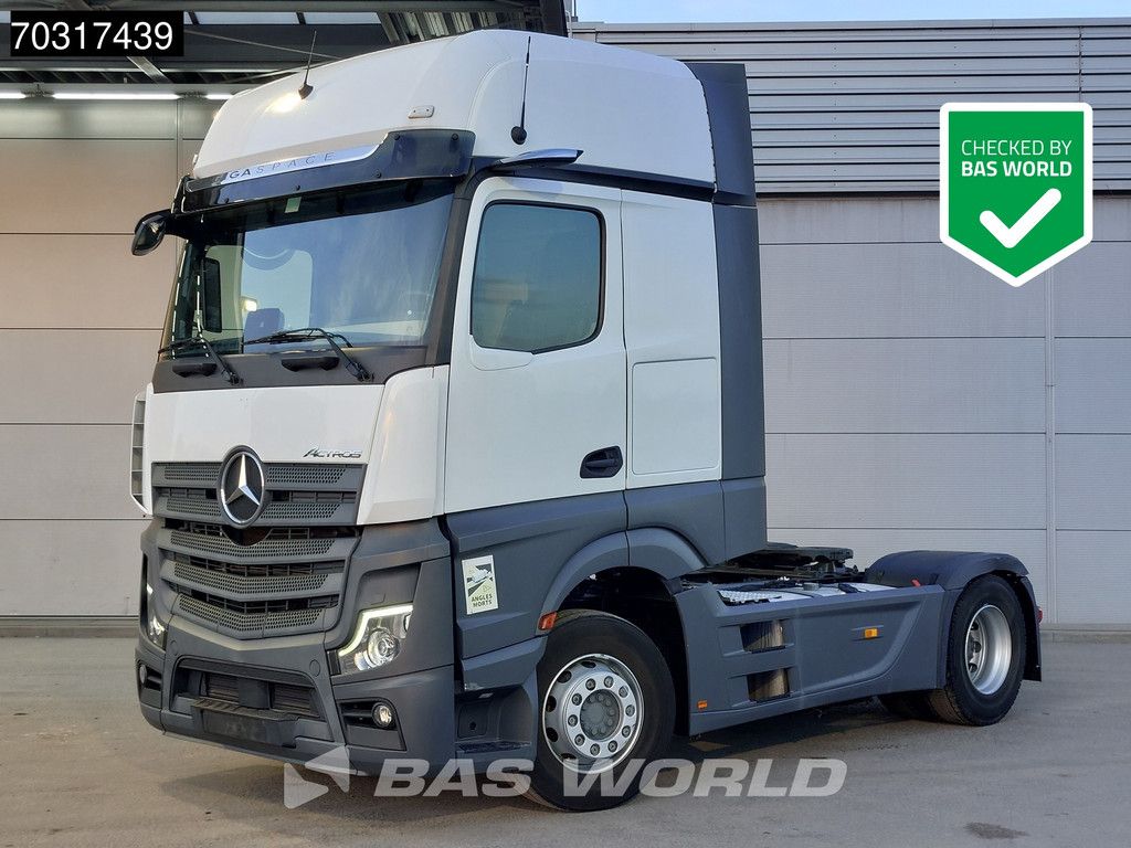 Mercedes Actros 1845 4X2 GigaSpace Retarder 2xTanks ACC Standklima Navi