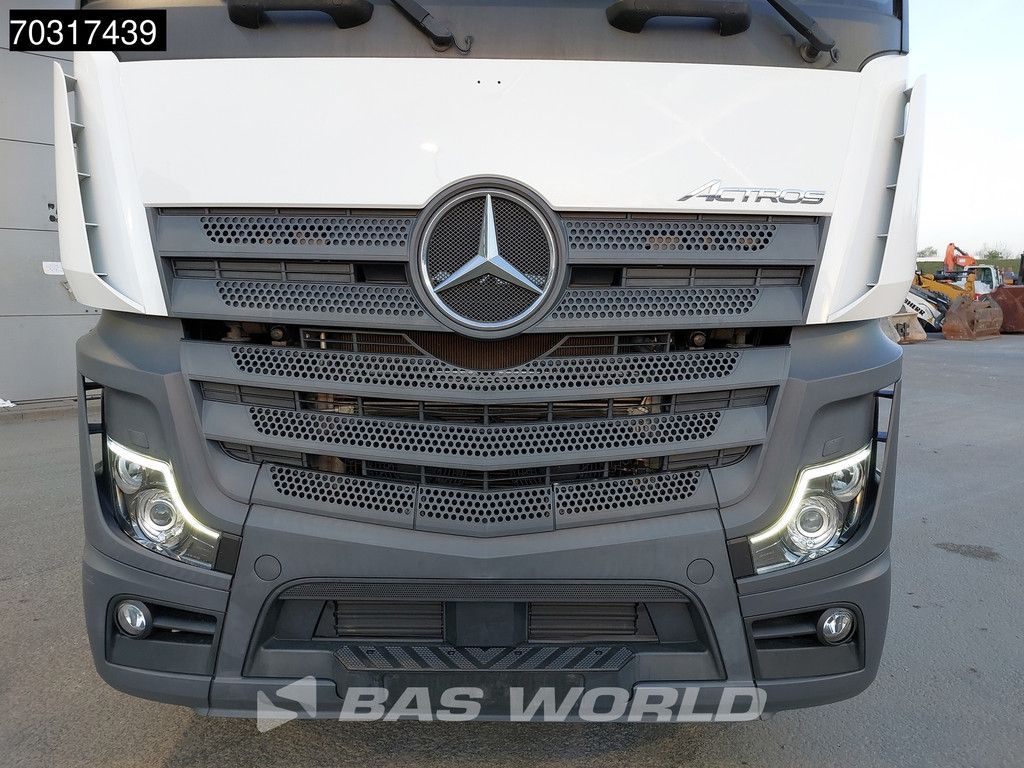 Mercedes Actros 1845 4X2 GigaSpace Retarder 2xTanks ACC Standklima Navi