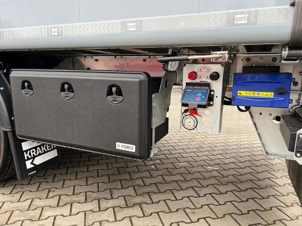 Kraker K-Force 92m3 Cargo Floor 10MM SAF, Liftachse, Remote control, NEW