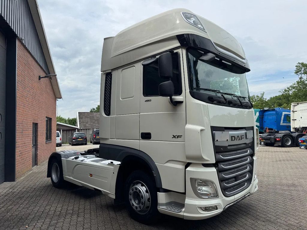 DAF XF 480 SSC Super Space 2x tank LED PTO-Prep 338.054M ACC