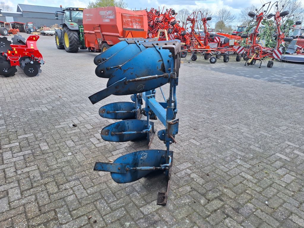 Lemken OPAL 90
