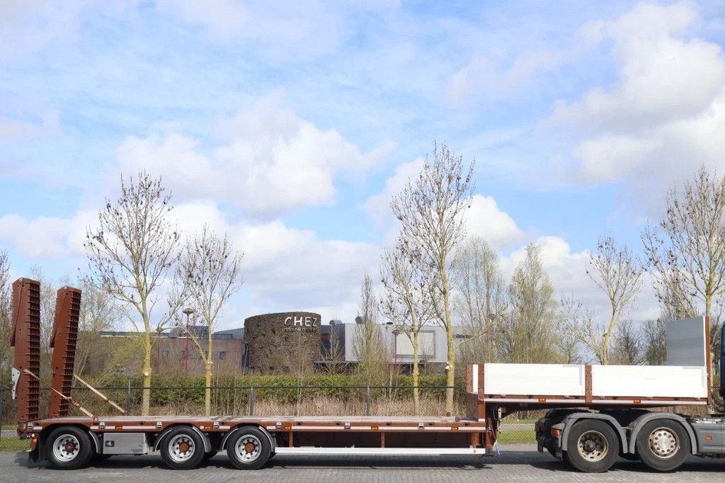 HRD STLM 3N | 3-AXLE | SLIDING RAMPS | STEER & LIFT AXLE