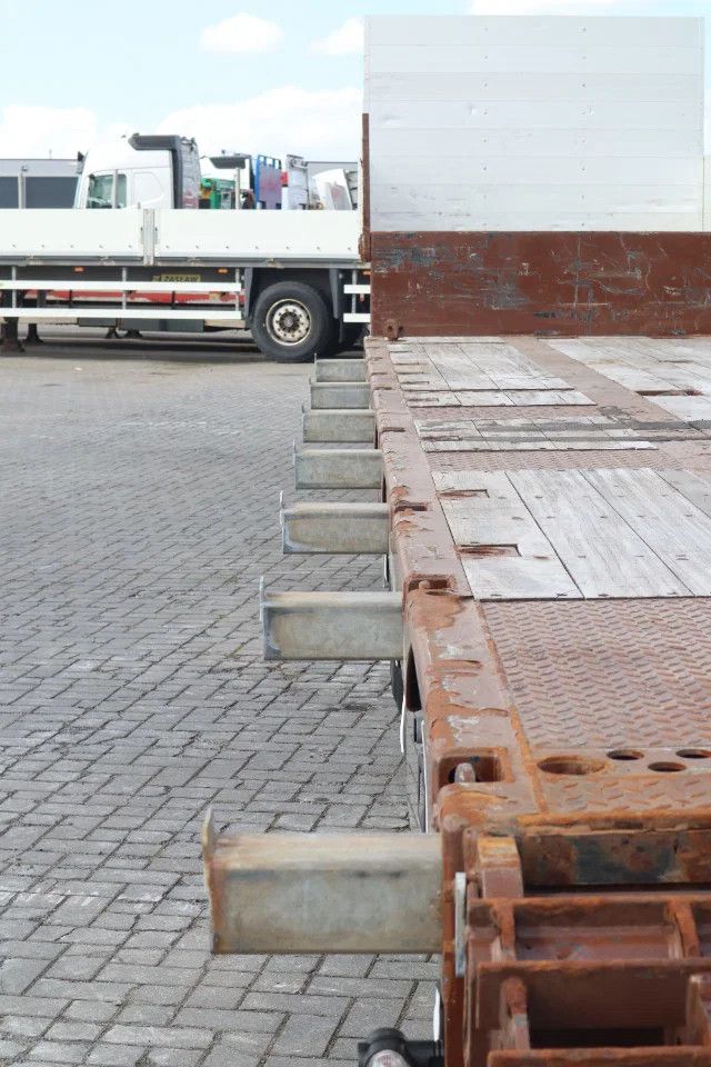 HRD STLM 3N | 3-AXLE | SLIDING RAMPS | STEER & LIFT AXLE