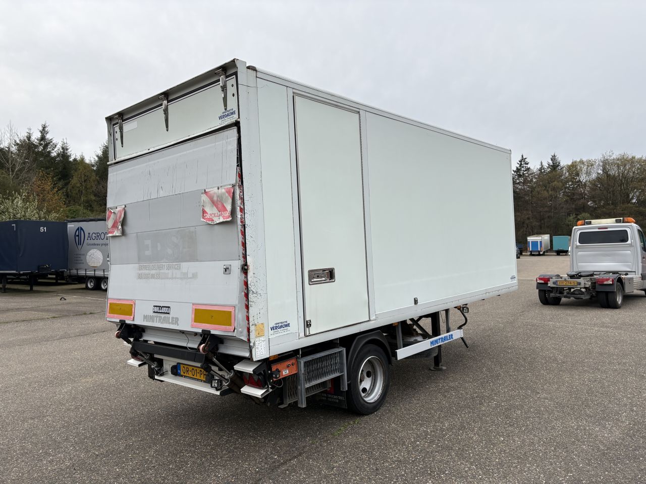 Be oplegger 6.6 ton gesloten laadklep 1000 kg