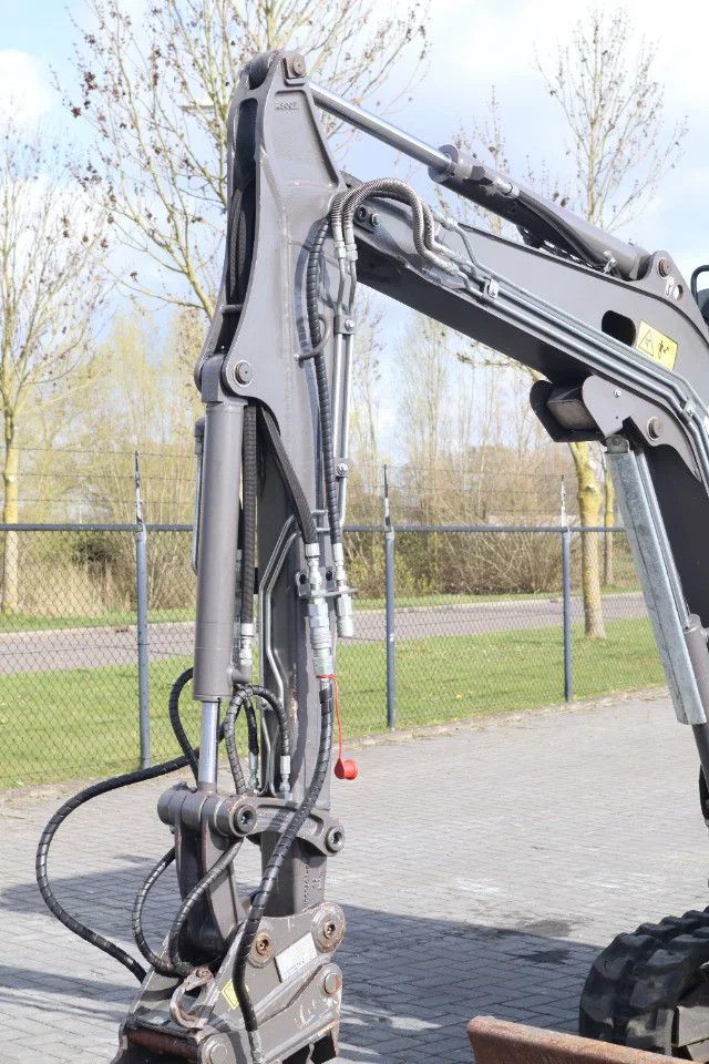 Volvo ECR25 ELECTRIC | JECR25D | TILTBUCKET | BUCKET | LOW HOURS