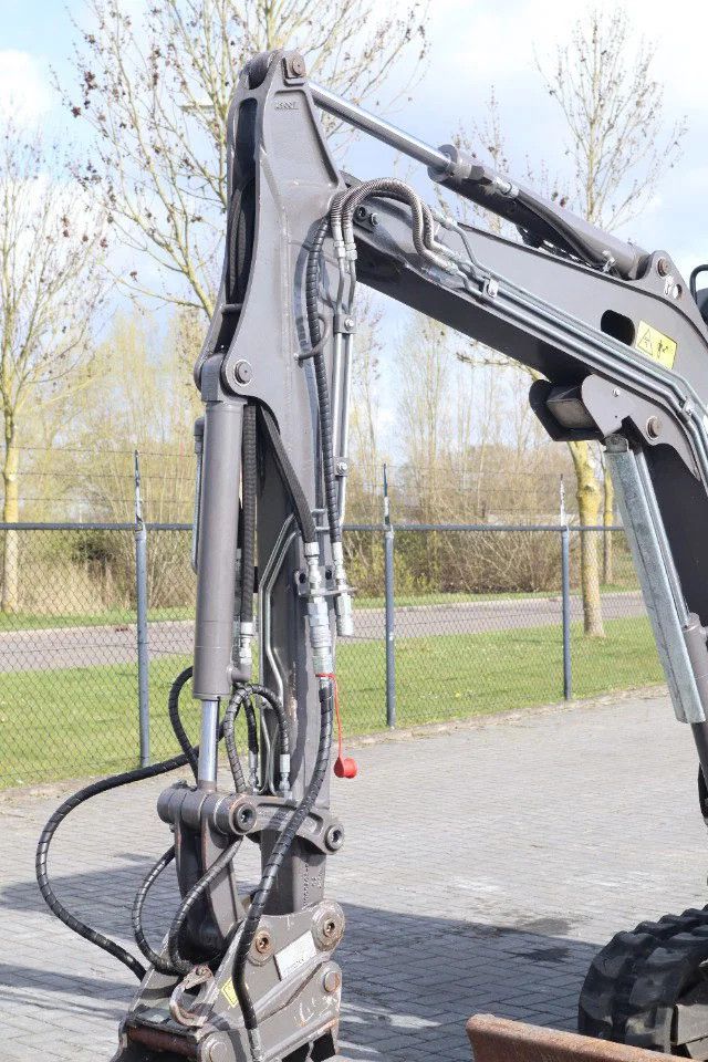 Volvo ECR25 ELECTRIC | JECR25D | TILTBUCKET | BUCKET | LOW HOURS