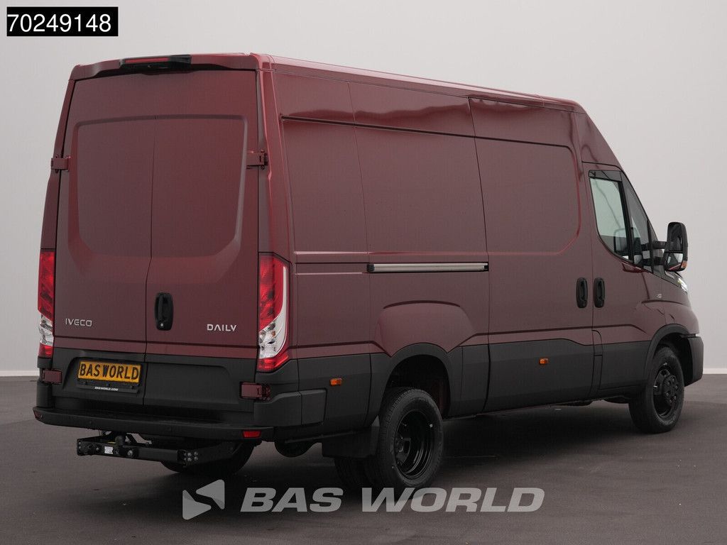 Iveco Daily 35C21 BPM VRIJ! 3.0L Automaat 2x Schuifdeur 210PK L2H2 Dubbellucht 2025-Model 3,5t Trekhaak ACC LED Navi Camera Parkeersensoren Euro6 L2 12m3 Klima AHK