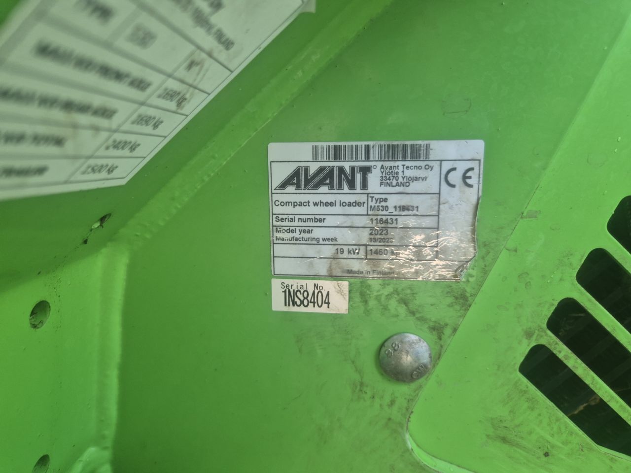 Gebruikte AVANT 530 optidrive minilader met gewicht van 1460 kgs