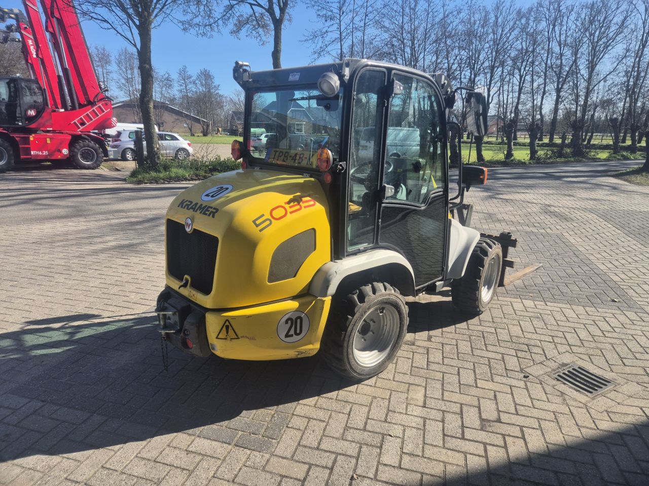 KRAMER 5035 minishovel met gewicht van 2250 kgs