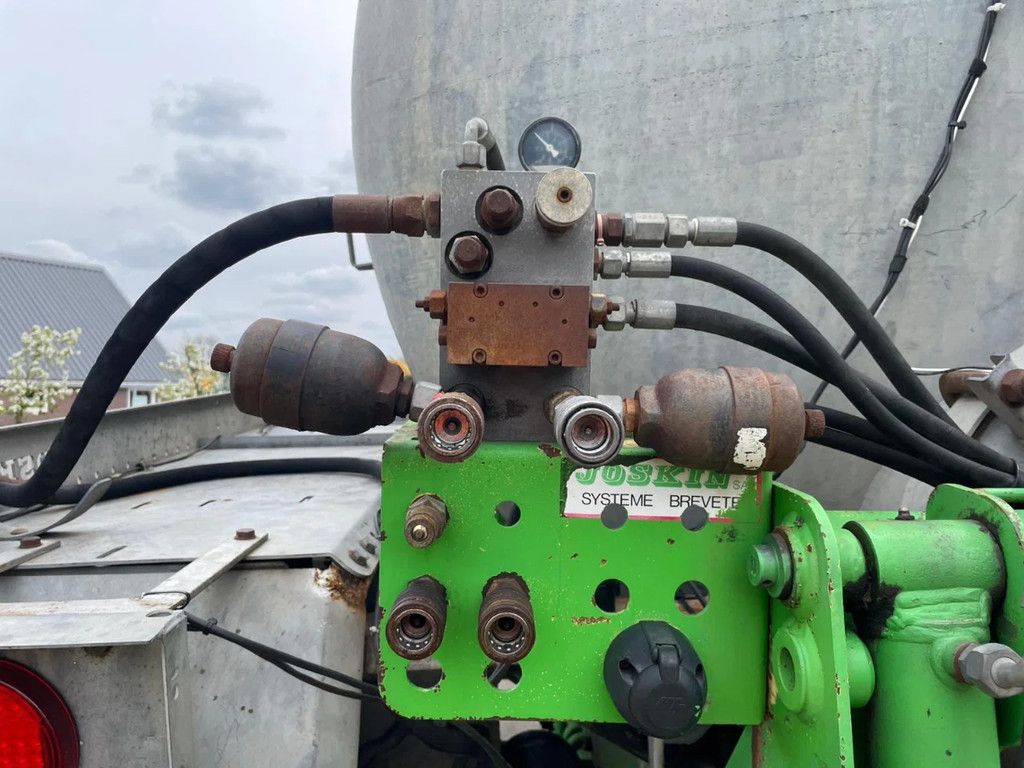 Joskin Komfort TS 14000 Messtank Monstering Afgifte meter Vacuumtank
