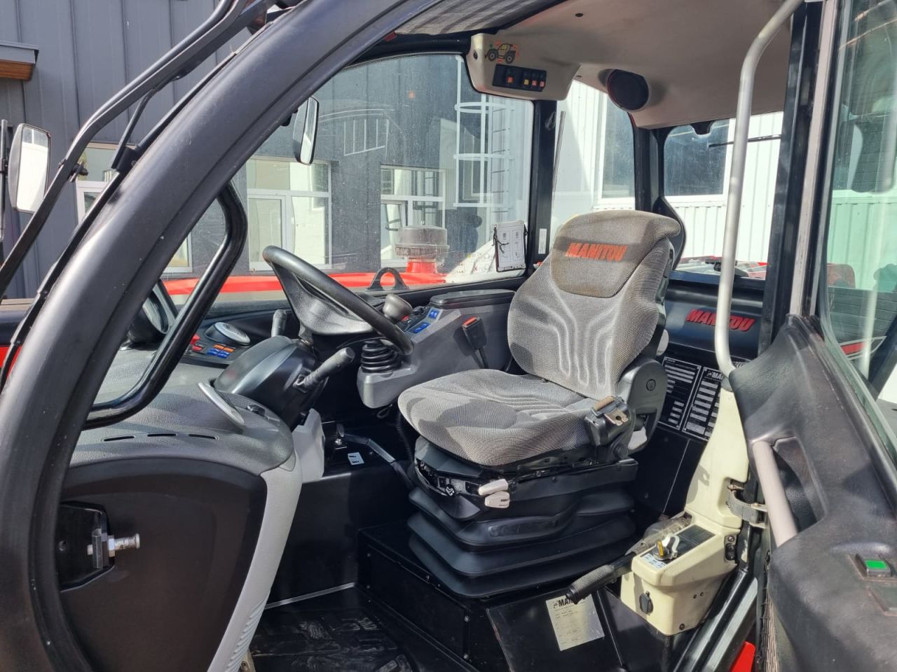 Manitou MLT737-130 PS for sale