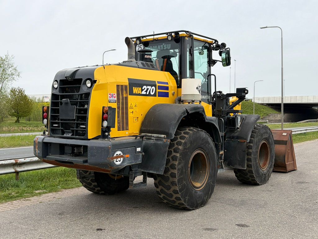 Komatsu WA270-8E0