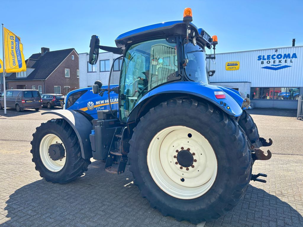 New Holland T7.245 Auto Command MY18