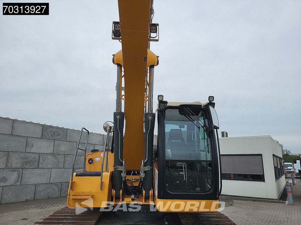 Liebherr R926 LC Trimble GPS - Engcon