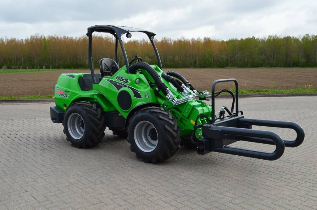 Avant 855i TDL Kniklader/Shovel