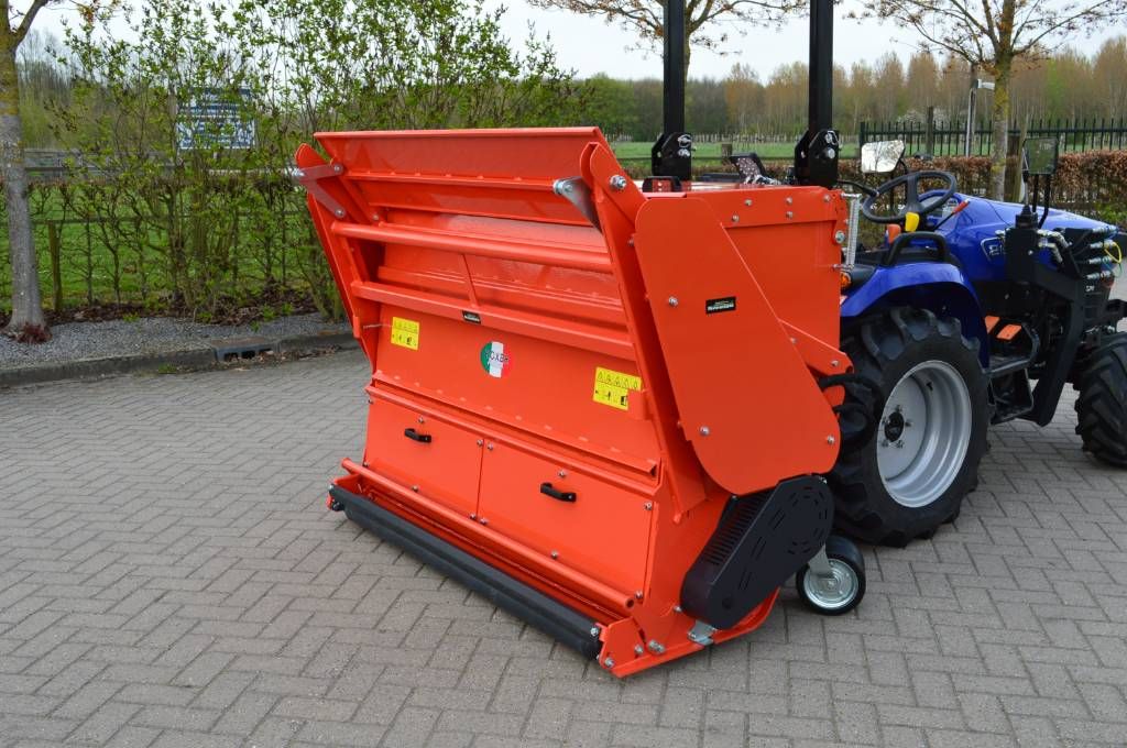 Boxer High 165 klepelmaaier met opvang, hooglosser