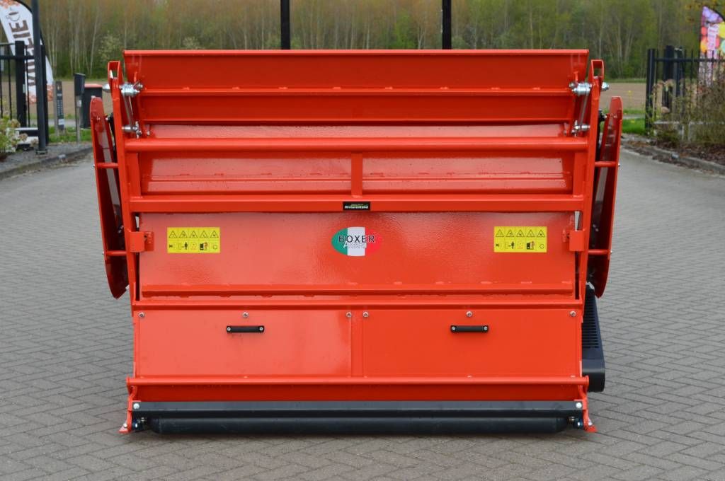 Boxer High 165 klepelmaaier met opvang, hooglosser