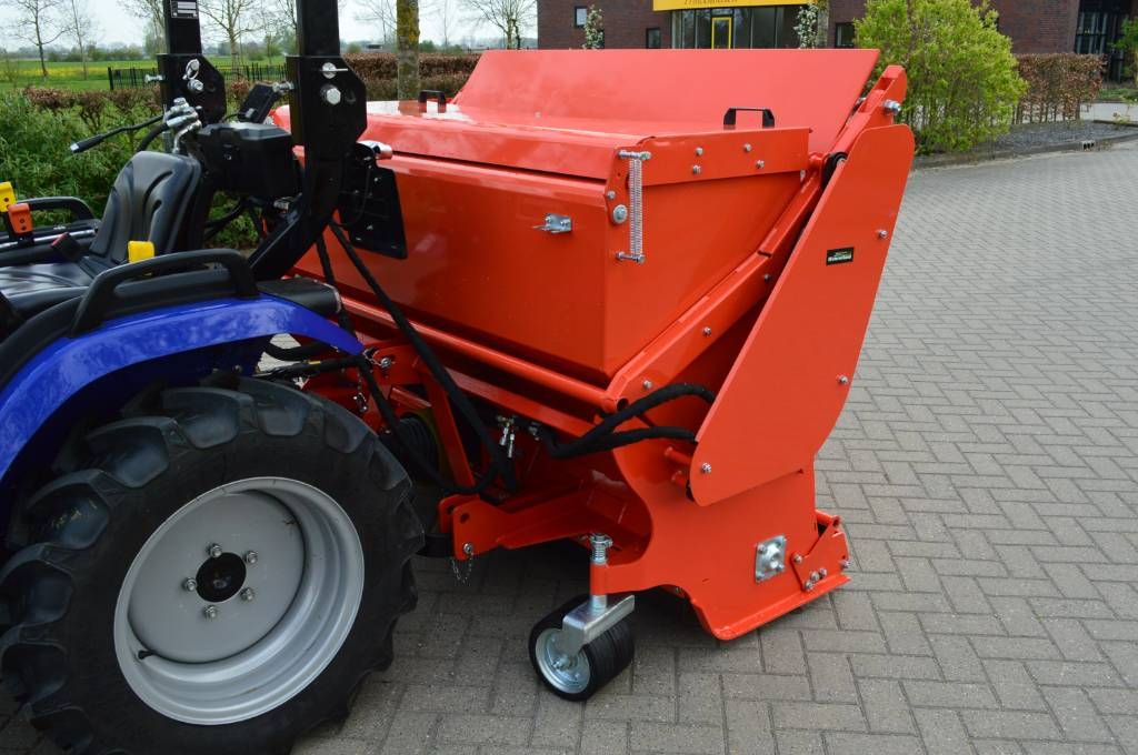 Boxer High 165 klepelmaaier met opvang, hooglosser