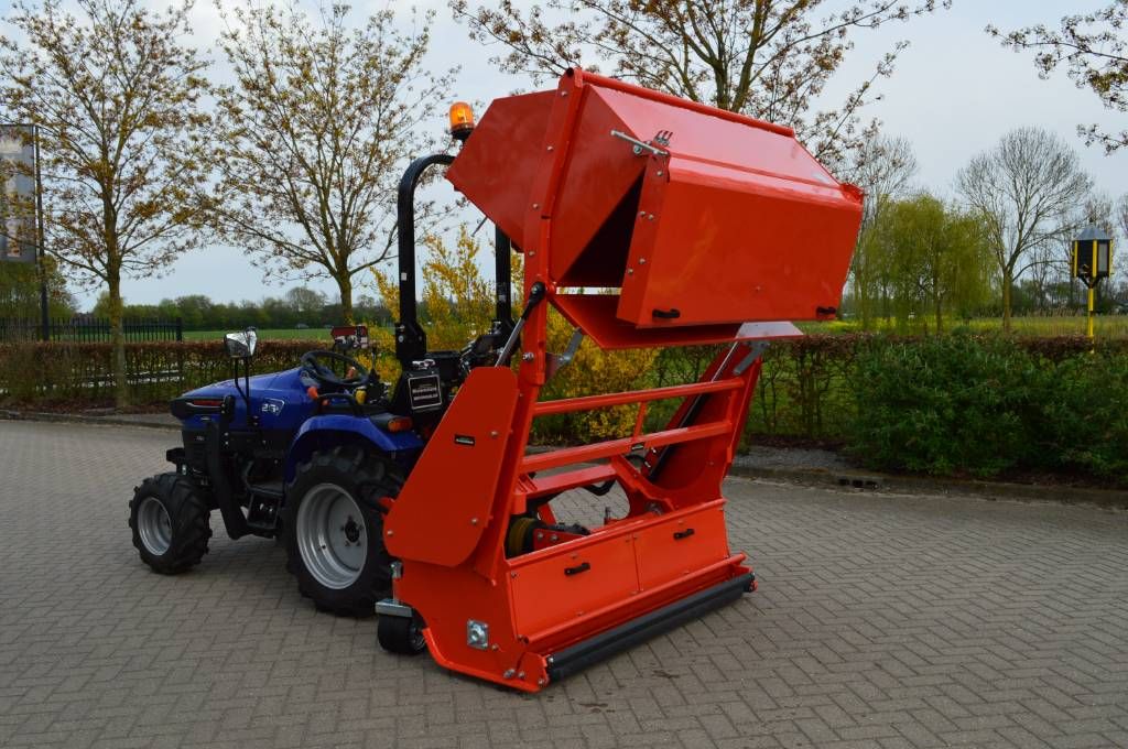 Boxer High 165 klepelmaaier met opvang, hooglosser