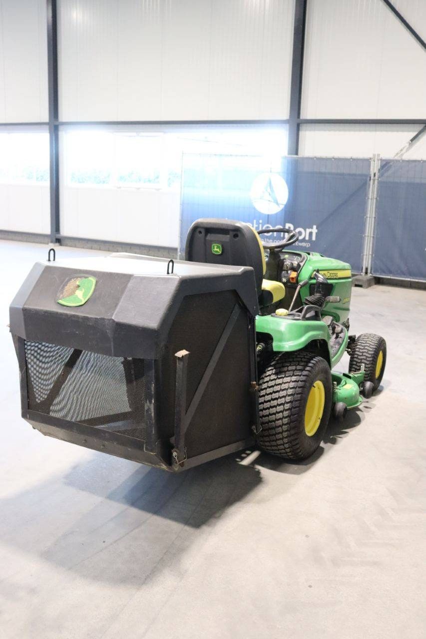 Zitmaaier John Deere X950R Diesel 2014