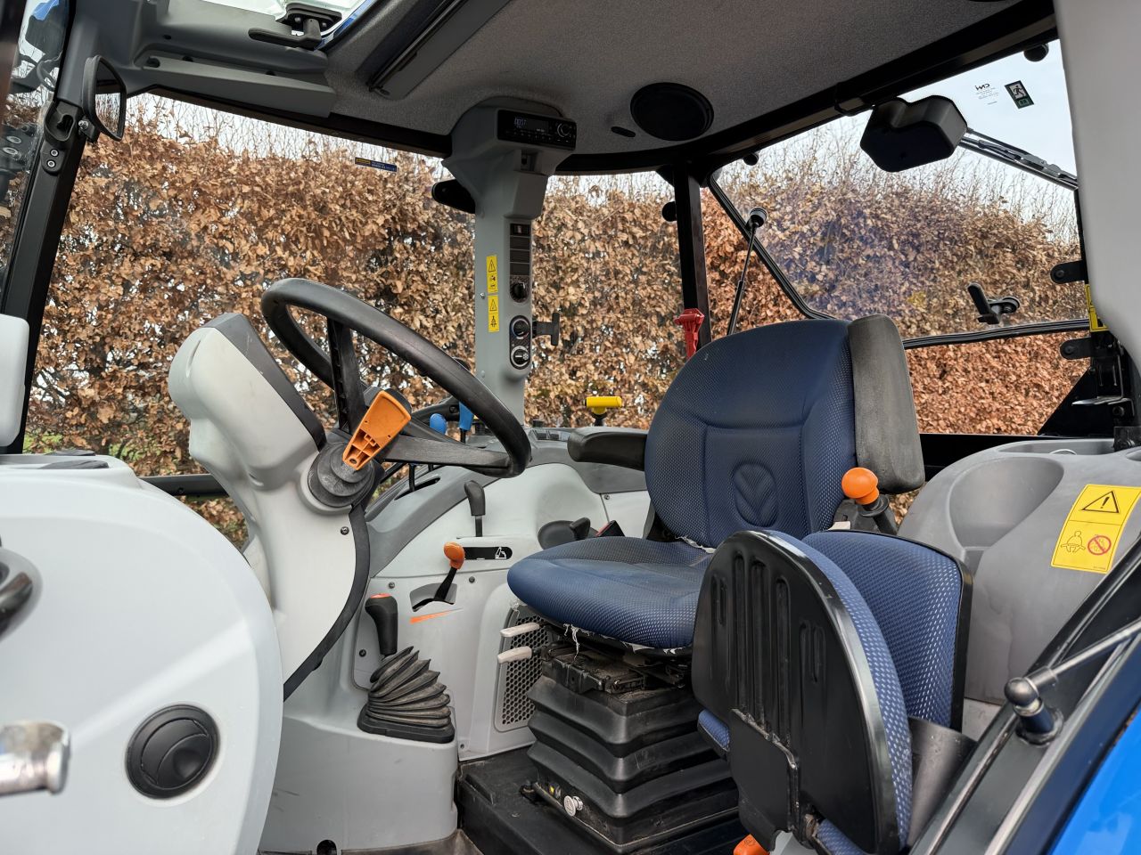 New Holland T5.115 met lader !!