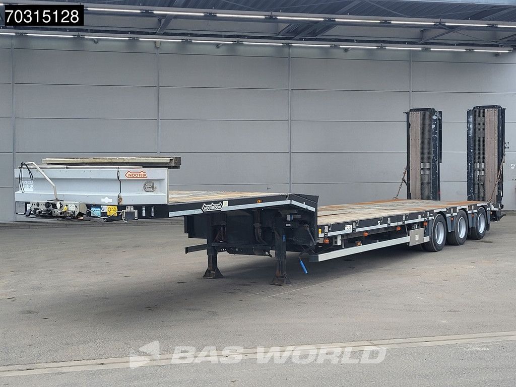Nooteboom MCOS-48-03 3 Achsen 3x Steering Axle Lifting bed + Ramps