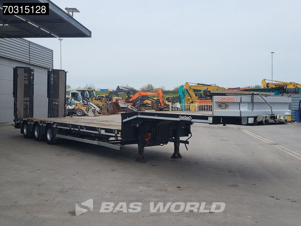 Nooteboom MCOS-48-03 3 Achsen 3x Steering Axle Lifting bed + Ramps