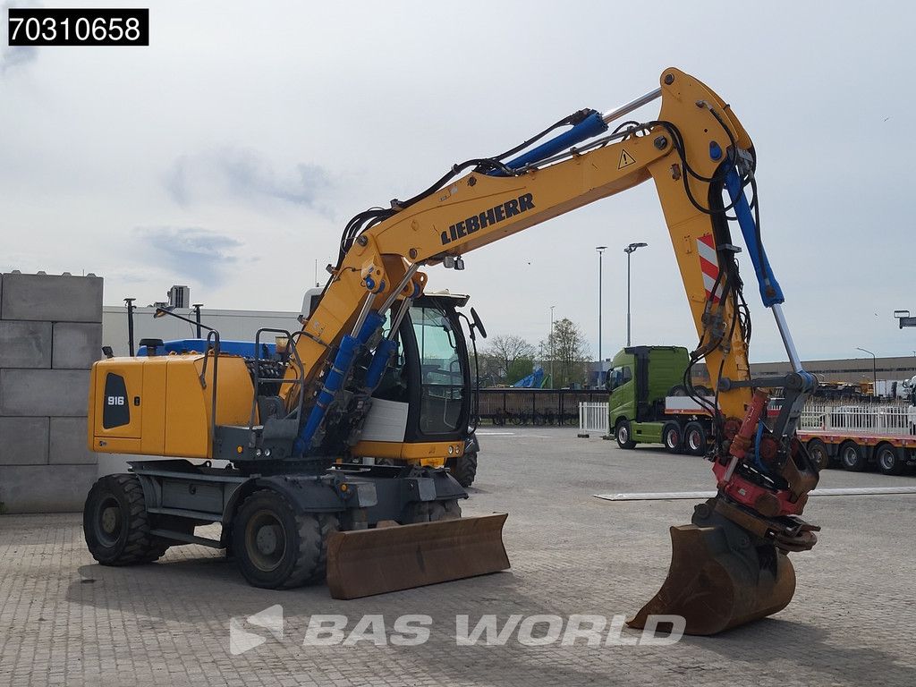 Liebherr A 916 A916