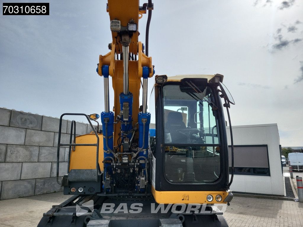 Liebherr A 916 A916