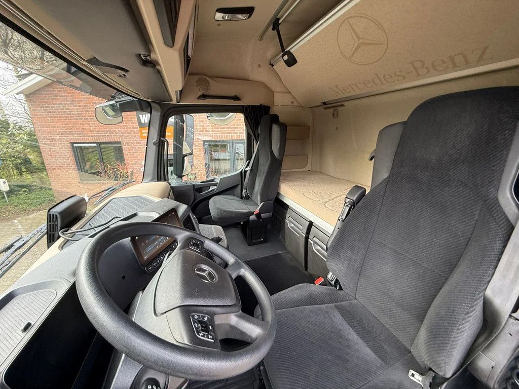 Mercedes-Benz Actros 1845 L Bigspace 2x tank Standairco Smarttacho 2! 301.793KM NL Truck