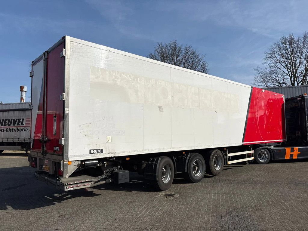 Pacton Liftas + Stuuras Dhollandia 2500KG LBW GEEN KOELMOTOR