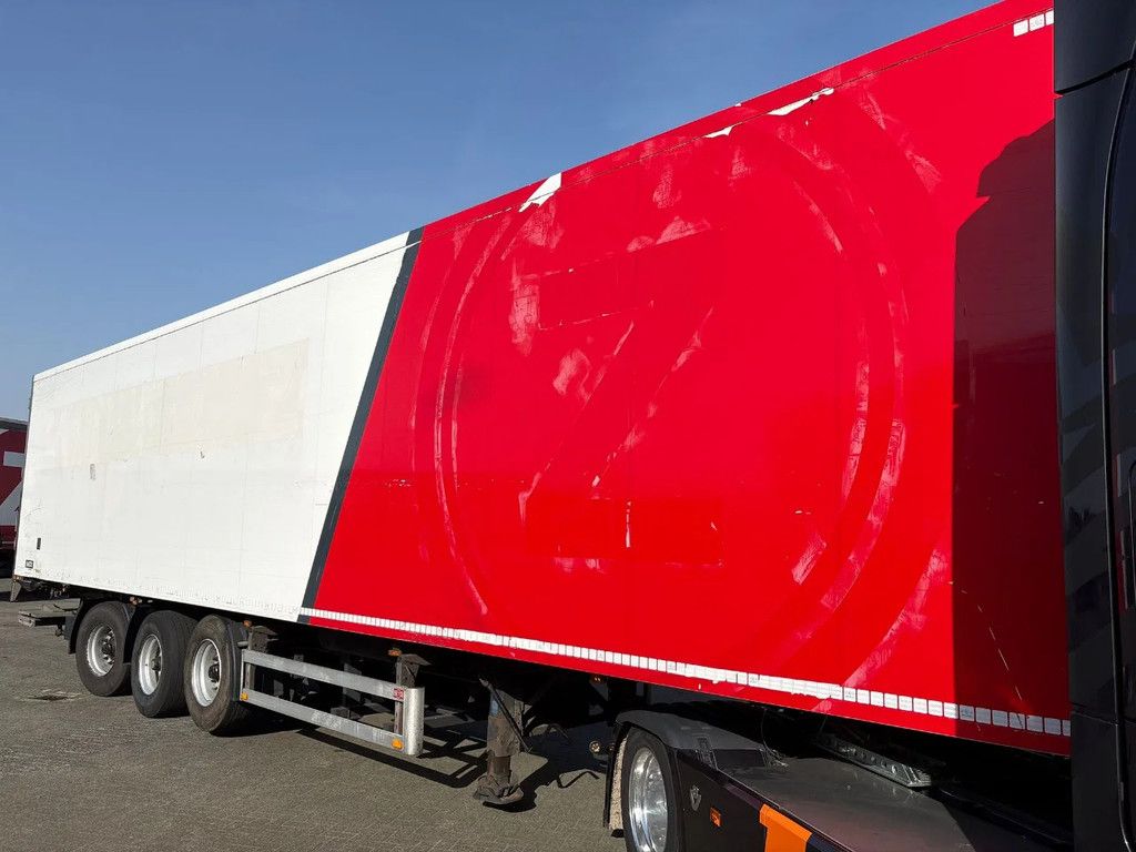 Pacton Liftas + Stuuras Dhollandia 2500KG LBW GEEN KOELMOTOR