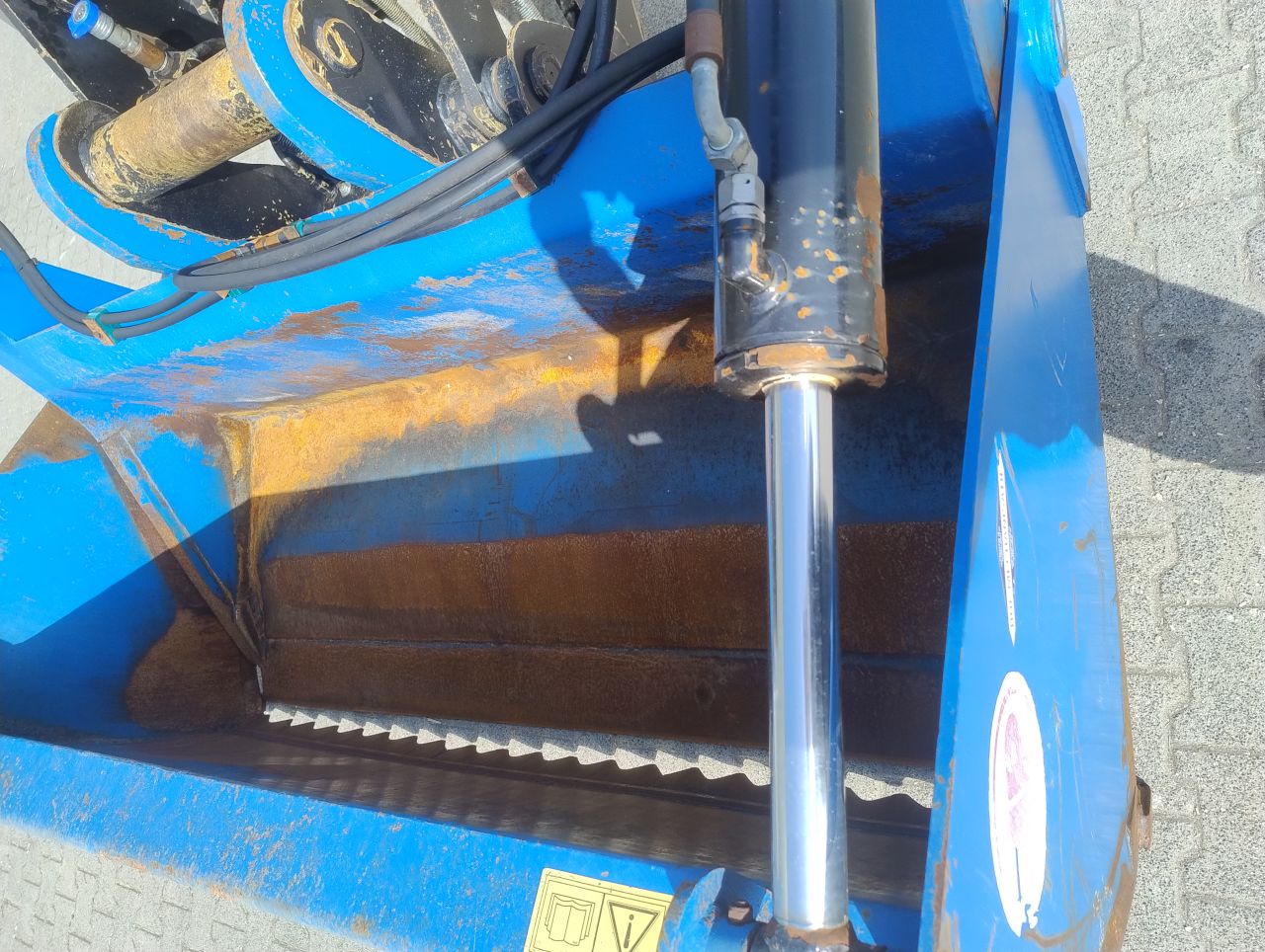 Shovel CAT IT12F +voerhapper bak puinbak/grasvork palletvork