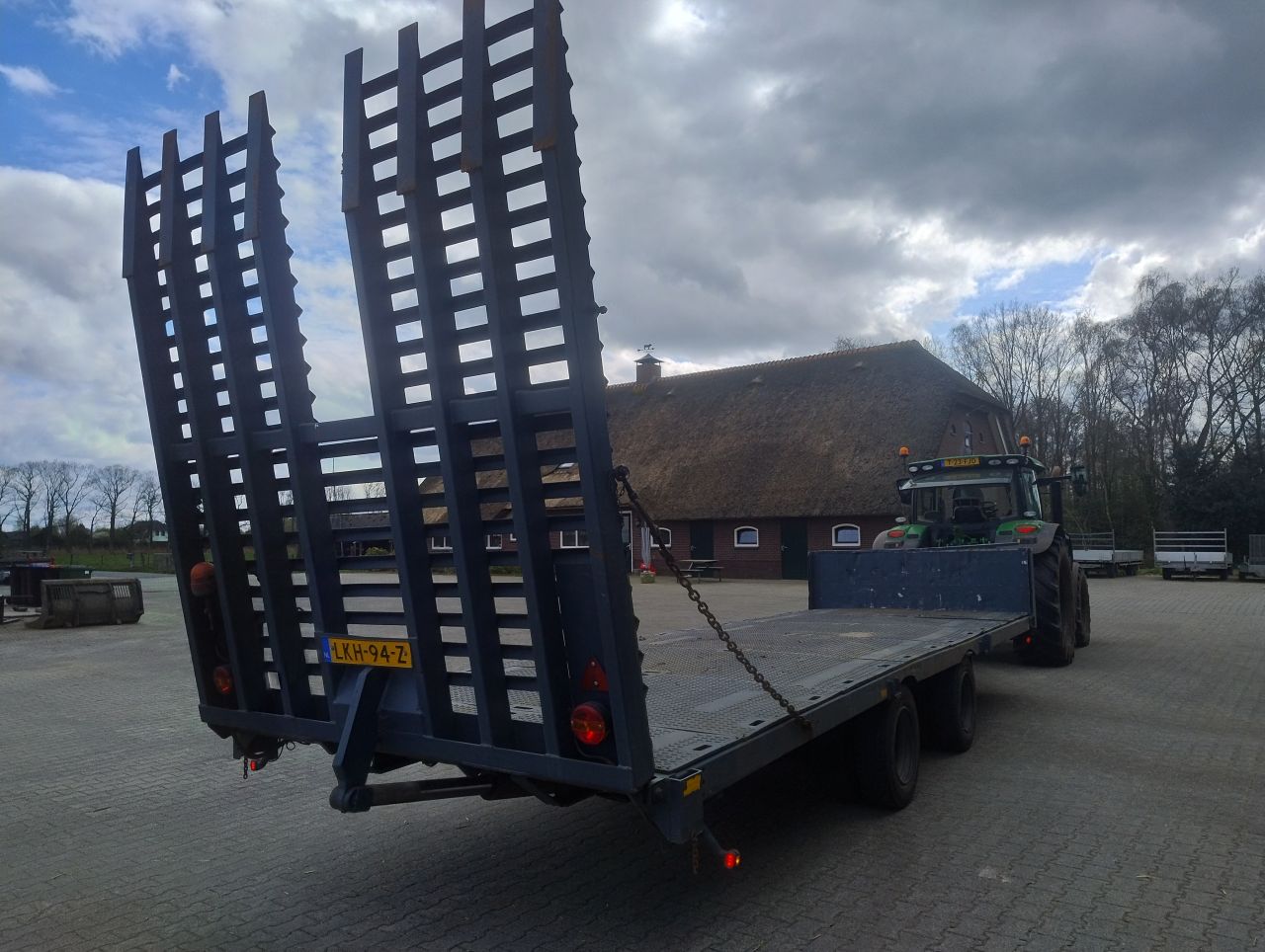 Oprijdkar machinetransporter dieplader wipkar