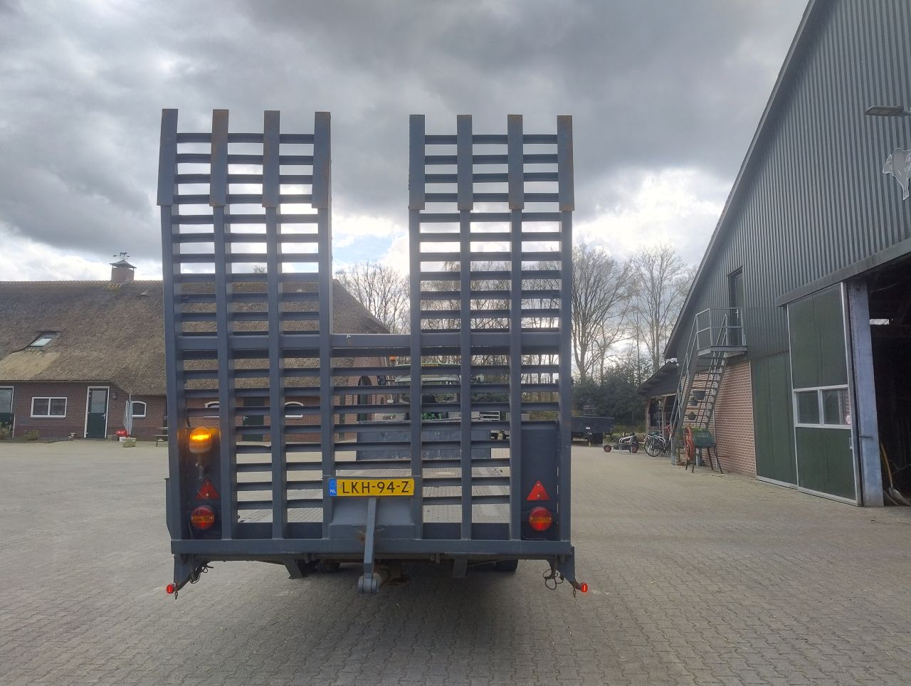 Oprijdkar machinetransporter dieplader wipkar