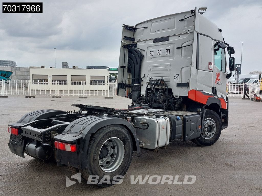 Renault T 480 4X2 SleeperCab Hydraulic