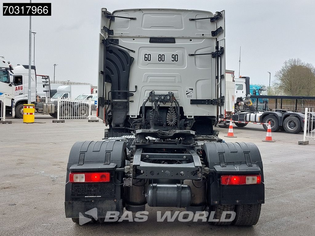 Renault T 480 4X2 SleeperCab Hydraulic